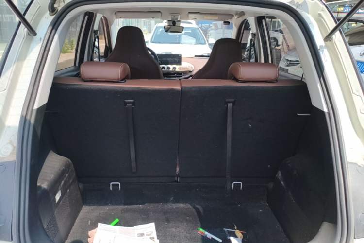 Used Wuling Bingo 2023 333 km Lingxi Connected Version Trunk