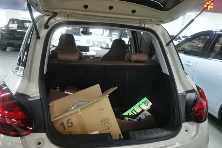 Used Wuling Bingo 2023 333 km Lingxi Connected+ Version Trunk