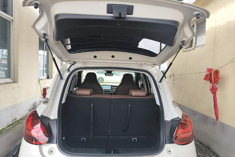 Used Wuling Bingo 2023 203km Comfort Edition Trunk