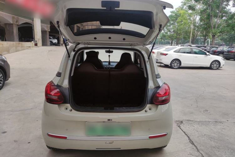 Used Wuling Bingo 2023 203km Light Edition Trunk