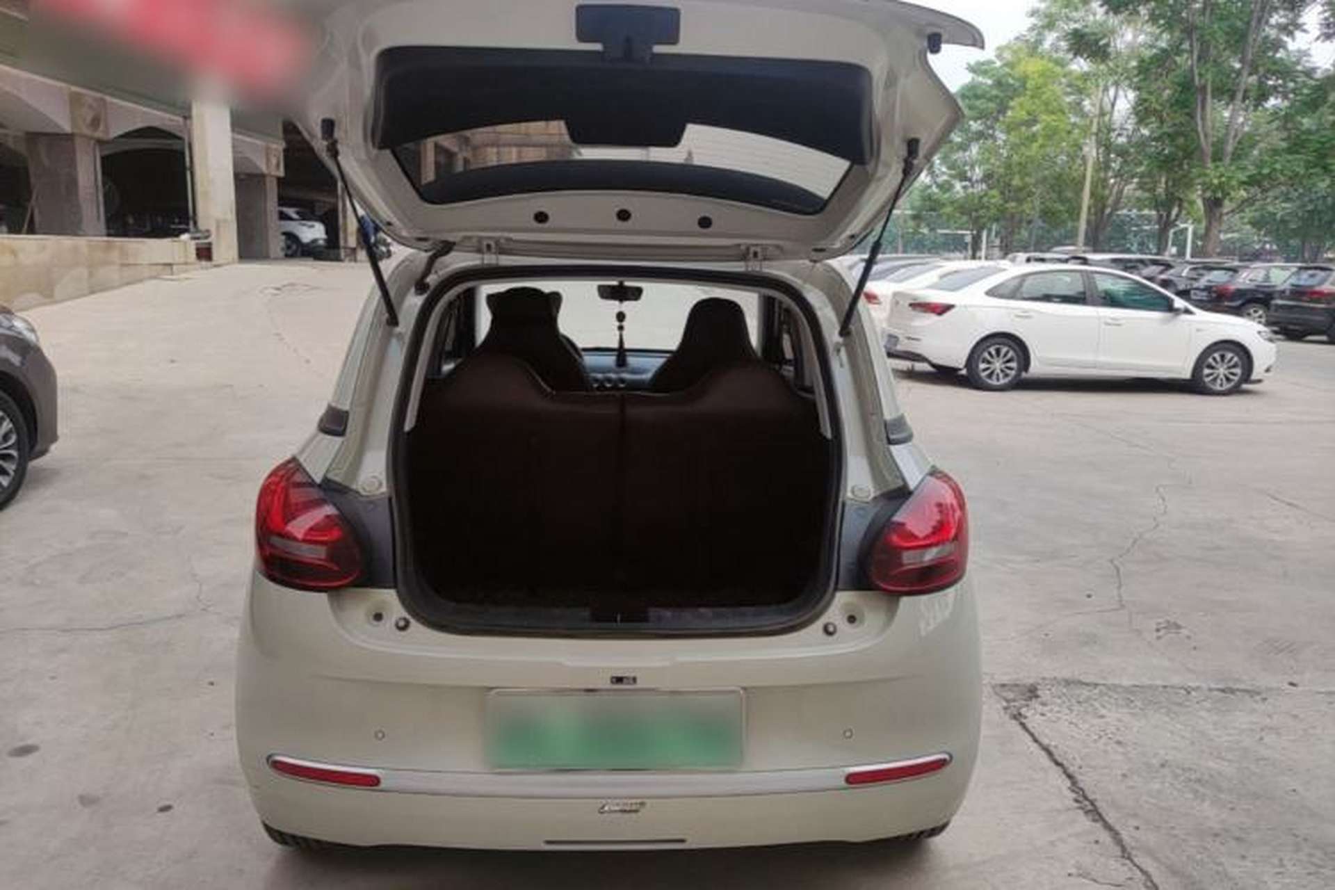 Used Wuling Bingo 2023 203km Light Edition Trunk