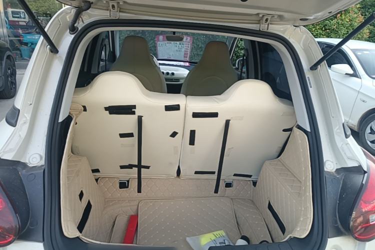 Used Wuling Bingo 2023 203km Light Edition Trunk