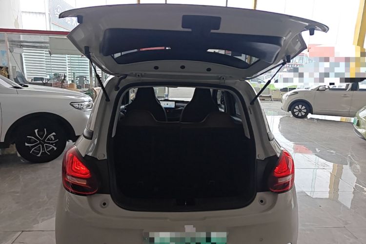 Used Wuling Bingo 2023 203km Light Edition Trunk