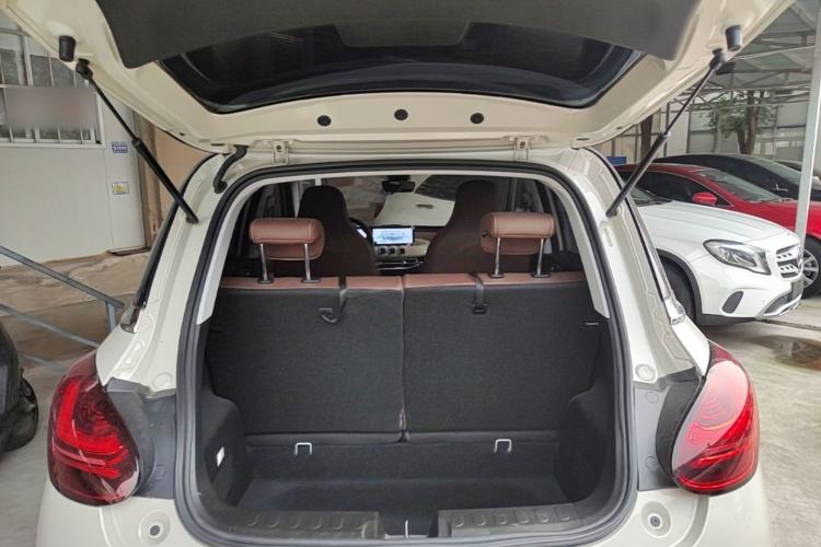 Used Wuling Bingo 2023 333 km Lingxi Connected+ Version Trunk