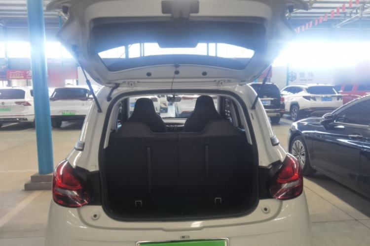 Used Wuling Bingo 2023 203km Light Edition Trunk