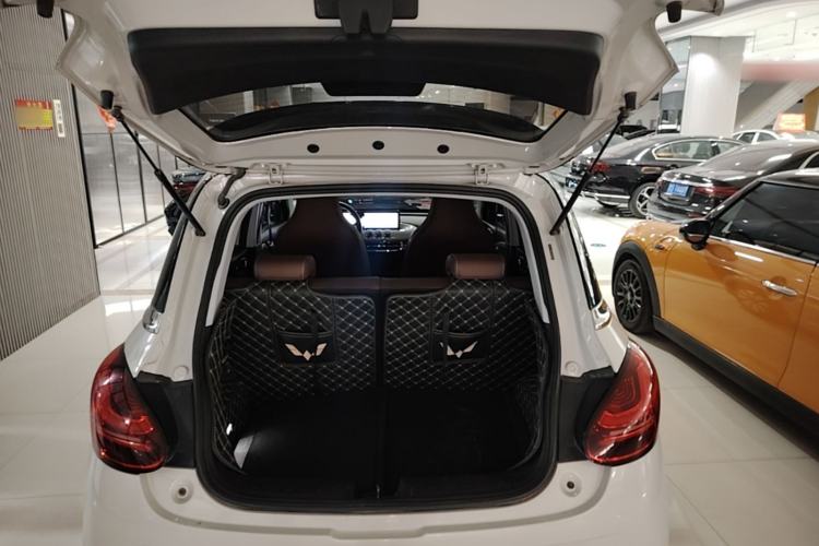 Used Wuling Bingo 2023 333 km Lingxi Connected Version Trunk