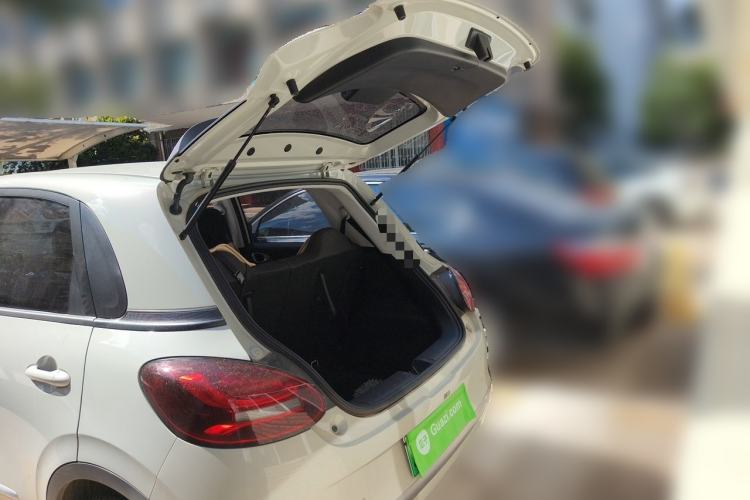 Used Wuling Bingo 2023 203km Light Edition Trunk