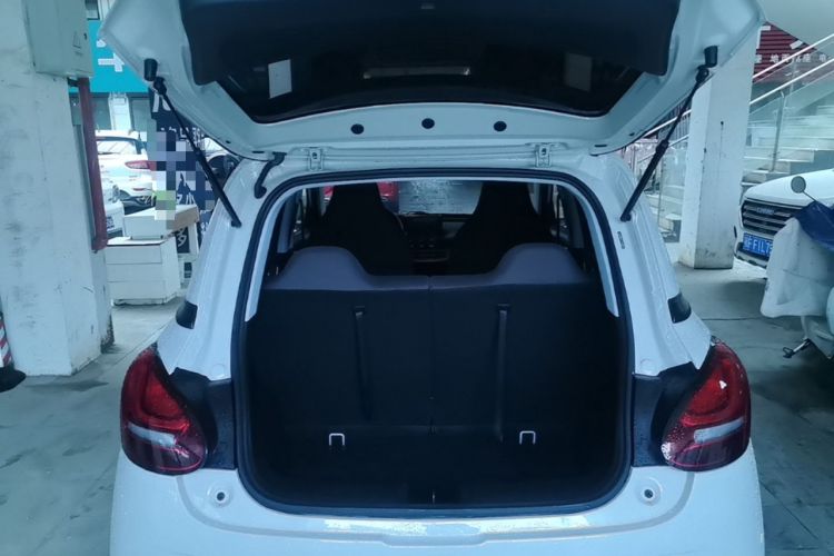 Used Wuling Bingo 2023 333 km Fast-Share Version Trunk