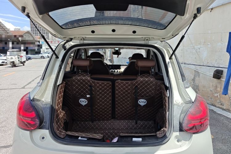 Used Wuling Bingo 2023 410 km Lingxi Deluxe Edition Trunk
