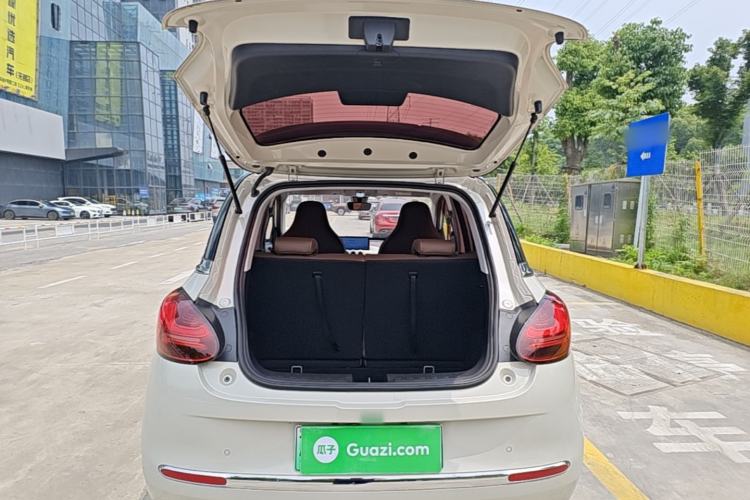 Used Wuling Bingo 2023 333 km Lingxi Connected+ Version Trunk