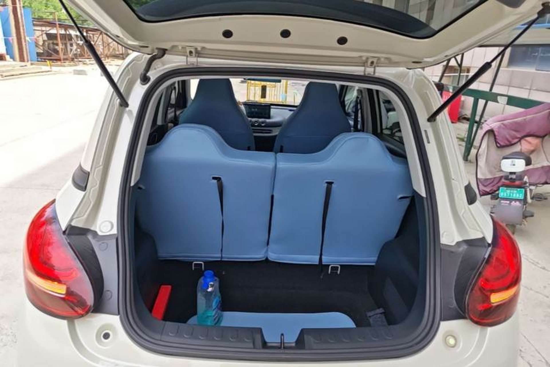 Used Wuling Bingo 2023 203km Light Edition Trunk