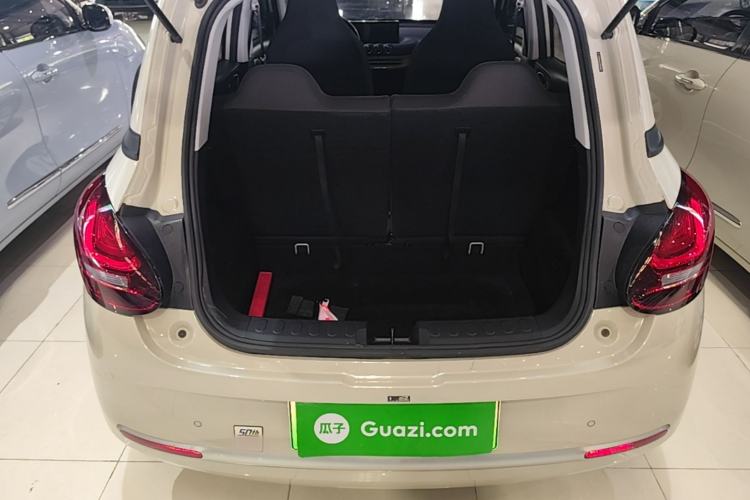 Used Wuling Bingo 2023 333 km Fast-Share Version Trunk