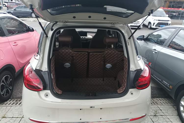 Used Wuling Bingo 2023 333 km Enjoyment Version Trunk