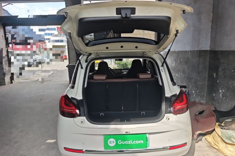 Used Wuling Bingo 2023 333 km Fast-Share Version Trunk