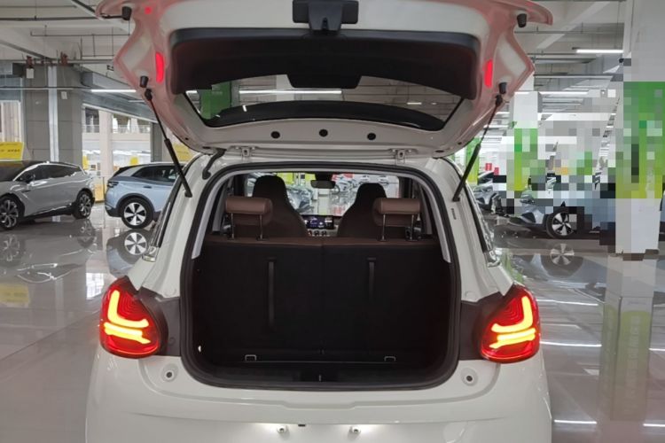 Used Wuling Bingo 2023 333 km Lingxi Connected Version Trunk
