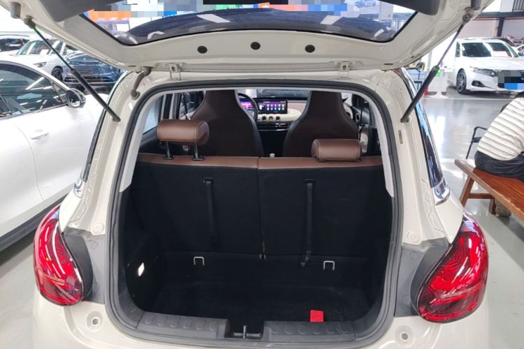Used Wuling Bingo 2023 333 km Lingxi Connected Version Trunk