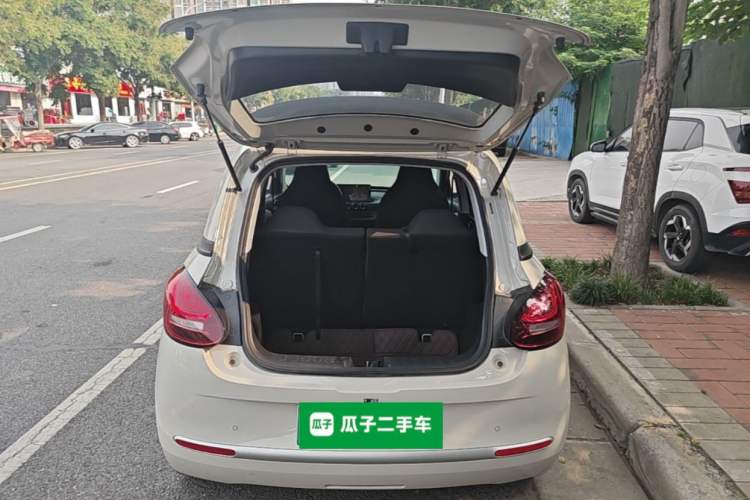 Used Wuling Bingo 2023 203km Light Edition Trunk