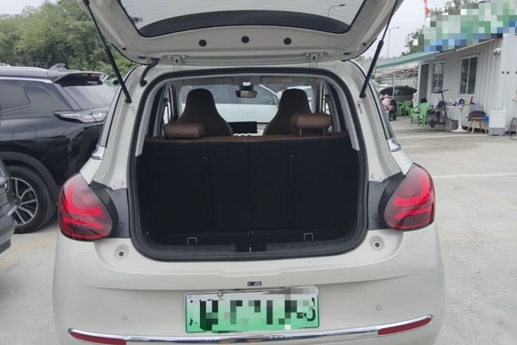Used Wuling Bingo 2023 410 km Lingxi Deluxe Edition Trunk