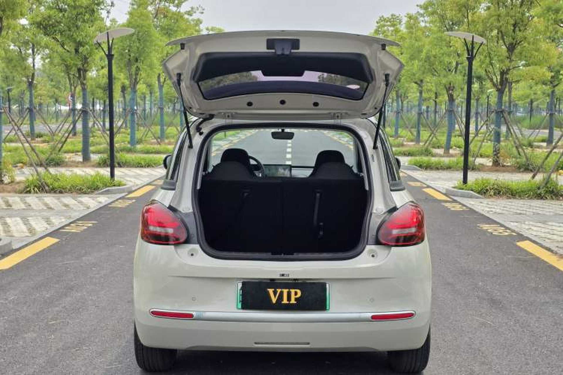 Used Wuling Bingo 2023 333 km Fast-Share Version Trunk