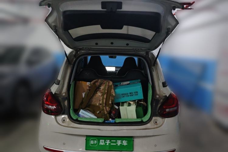 Used Wuling Bingo 2023 333 km Fast-Share Version Trunk