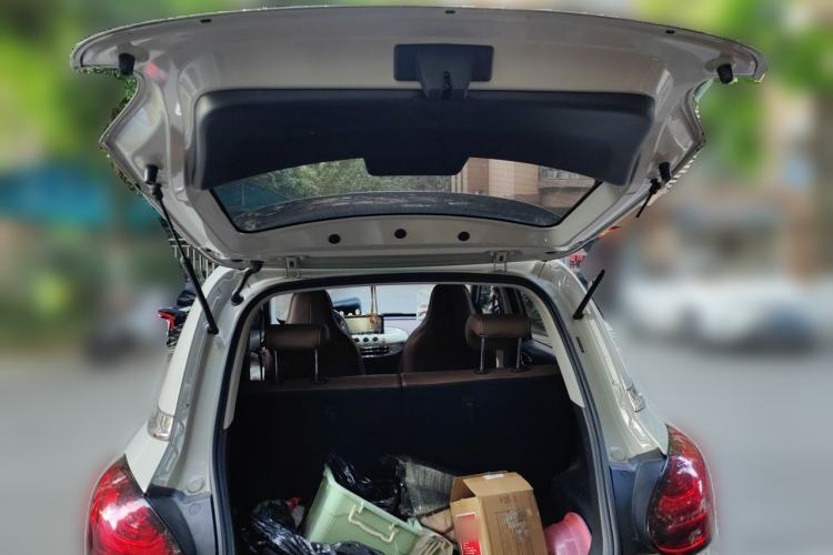 Used Wuling Bingo 2023 203km Comfort Edition Trunk