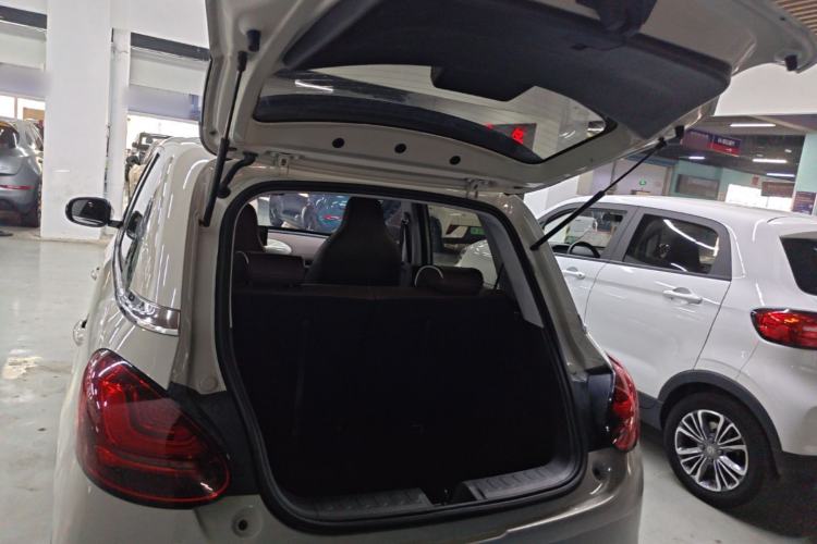 Used Wuling Bingo 2023 333km Enjoy+ Version Trunk