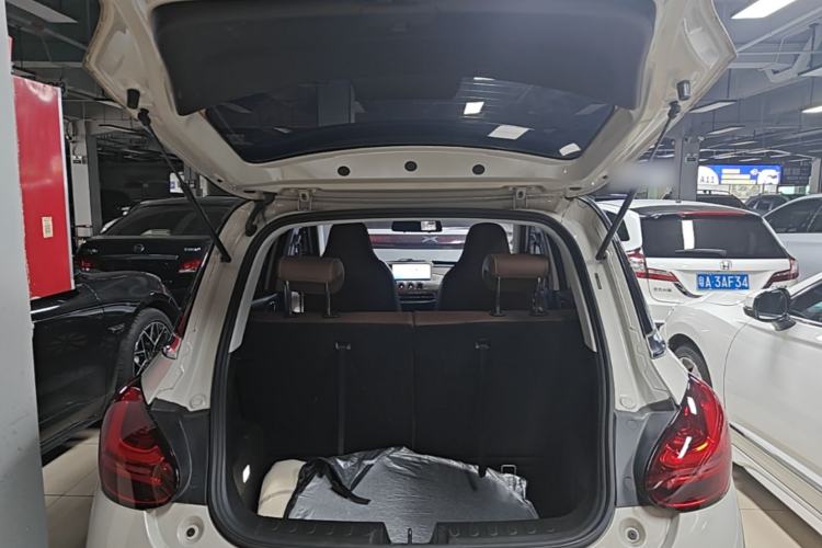 Used Wuling Bingo 2023 333 km Lingxi Connected+ Version Trunk