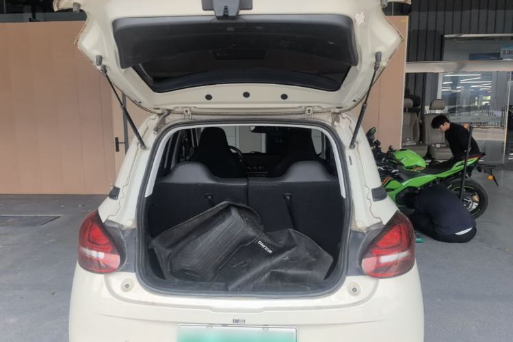 Used Wuling Bingo 2023 203km Comfort Edition Trunk