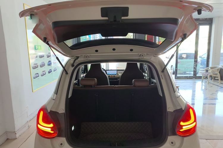 Used Wuling Bingo 2023 410 km Lingxi Deluxe Edition Trunk