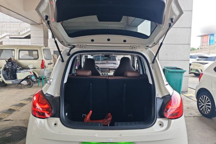 Used Wuling Bingo 2023 203km Light Edition Trunk