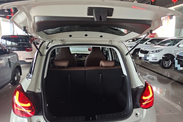 Used Wuling Bingo 2023 333 km Lingxi Connected+ Version Trunk