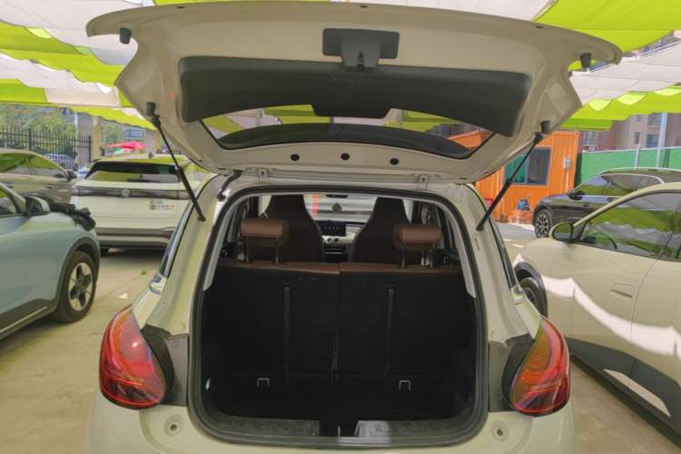 Used Wuling Bingo 2023 333 km Lingxi Connected Version Trunk