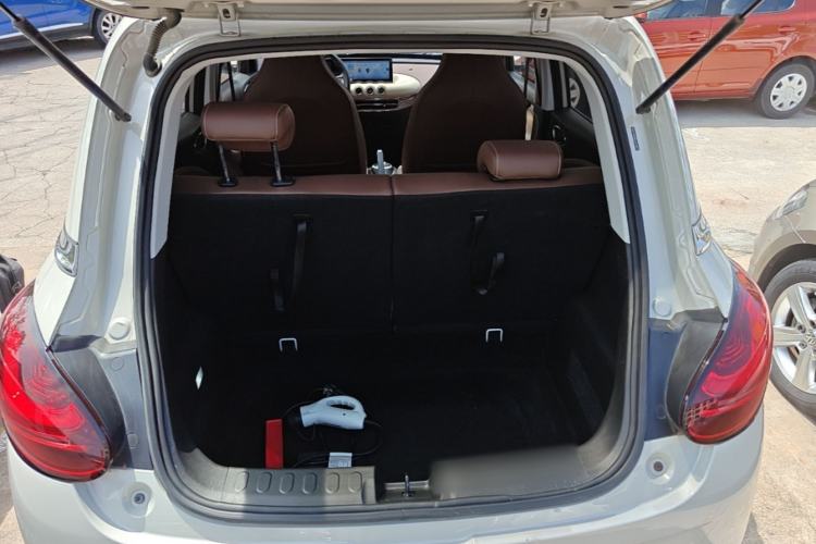 Used Wuling Bingo 2023 203km Comfort Edition Trunk