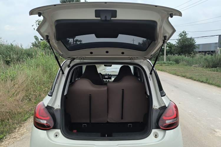 Used Wuling Bingo 2023 333 km Fast-Share Version Trunk