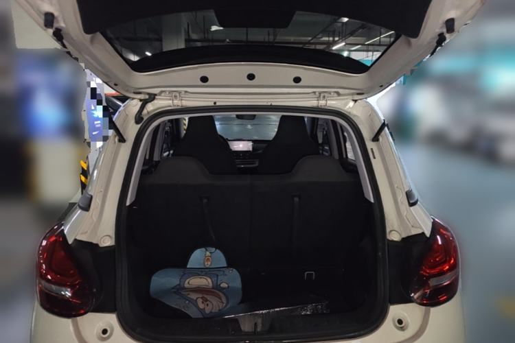 Used Wuling Bingo 2023 333 km Fast-Share Version Trunk