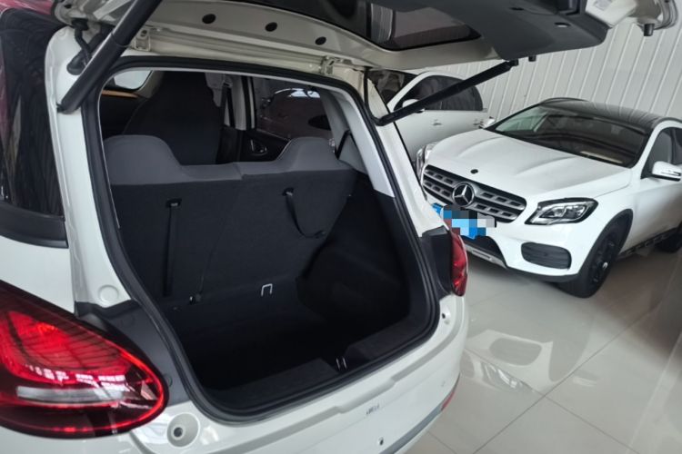 Used Wuling Bingo 2023 203km Light Edition Trunk