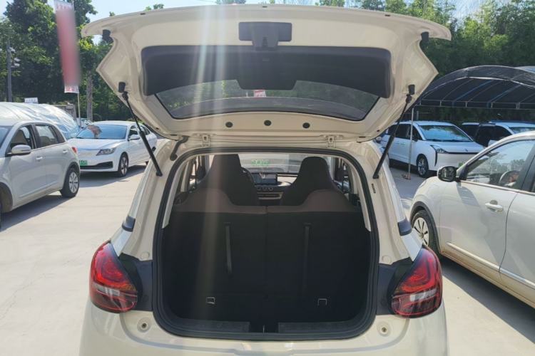 Used Wuling Bingo 2023 333 km Fast-Share Version Trunk