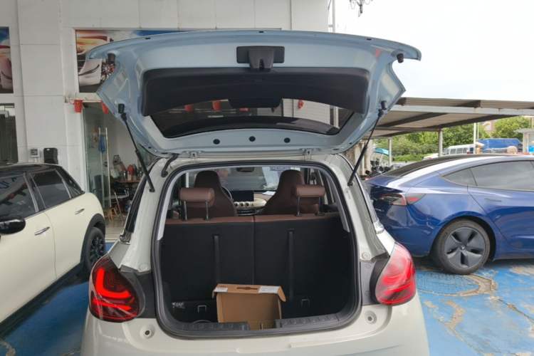 Used Wuling Bingo 2023 333 km Lingxi Connected Version Trunk