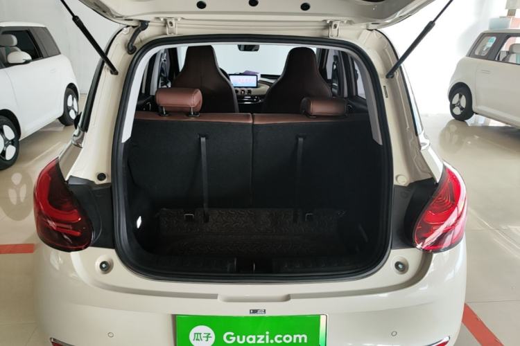 Used Wuling Bingo 2023 333 km Lingxi Connected Version Trunk
