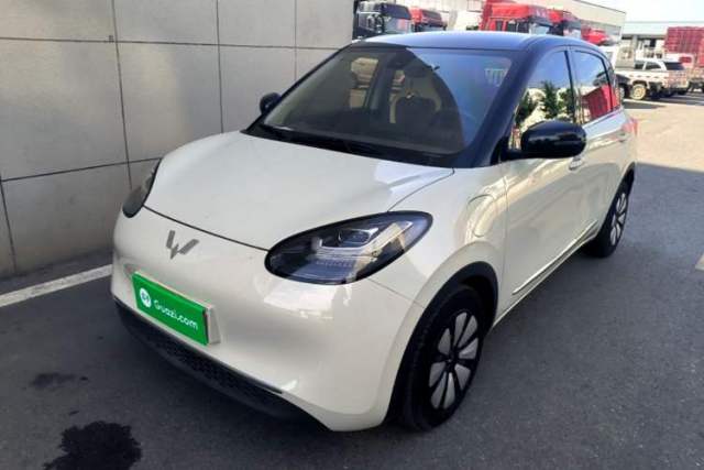 Used Wuling Bingo 2023 333 km Lingxi Connected+ Version