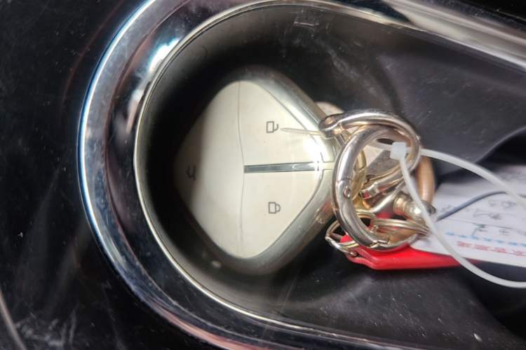 Used Wuling Bingo 2023 333 km Lingxi Connected+ Version Vehicle Key