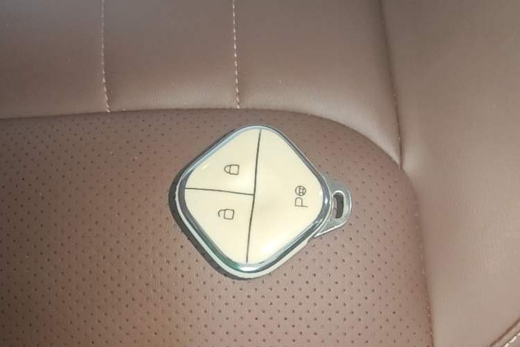 Used Wuling Bingo 2023 203km Comfort Edition Vehicle Key