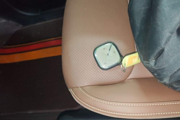 Used Wuling Bingo 2023 203km Comfort Edition Vehicle Key