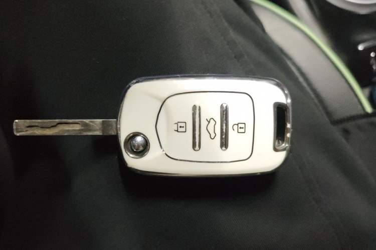 Used Wuling Bingo 2023 203km Light Edition Vehicle Key