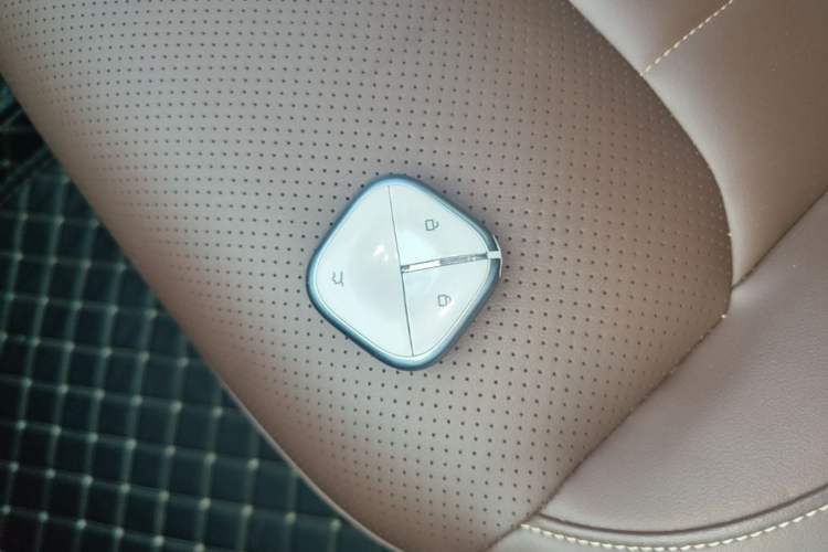 Used Wuling Bingo 2023 203km Comfort Edition Vehicle Key
