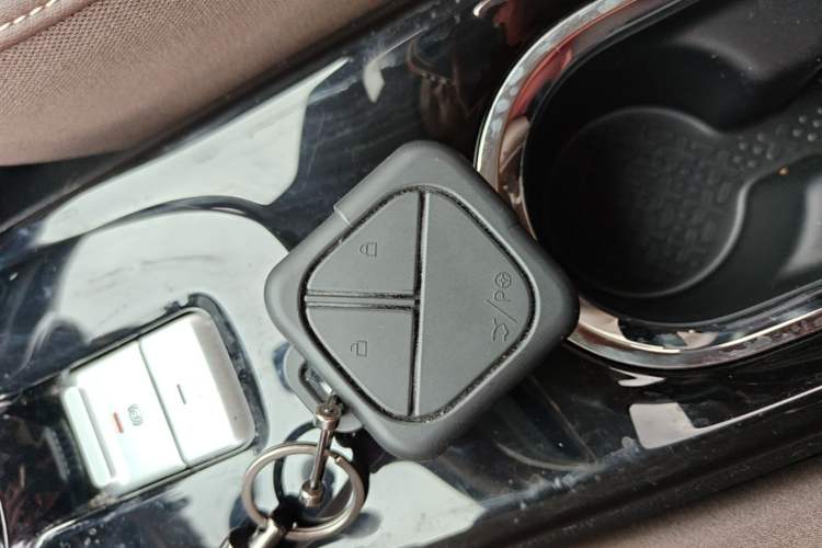 Used Wuling Bingo 2023 333 km Lingxi Connected+ Version Vehicle Key