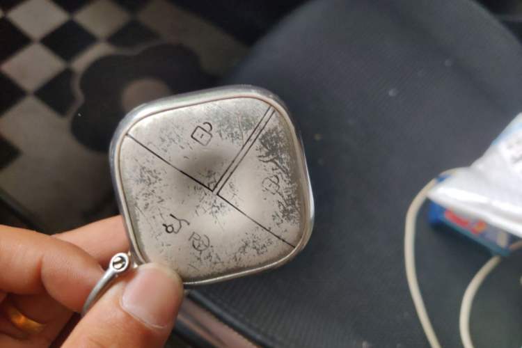 Used Wuling Bingo 2023 333 km Lingxi Connected Version Vehicle Key