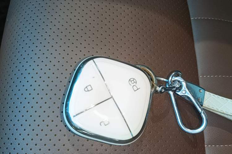 Used Wuling Bingo 2023 333 km Enjoyment Version Vehicle Key