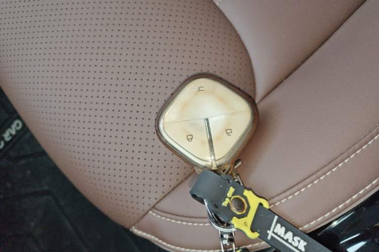 Used Wuling Bingo 2023 333 km Lingxi Connected Version Vehicle Key