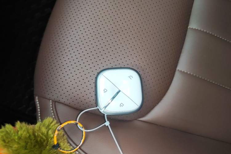 Used Wuling Bingo 2023 333 km Lingxi Connected+ Version Vehicle Key